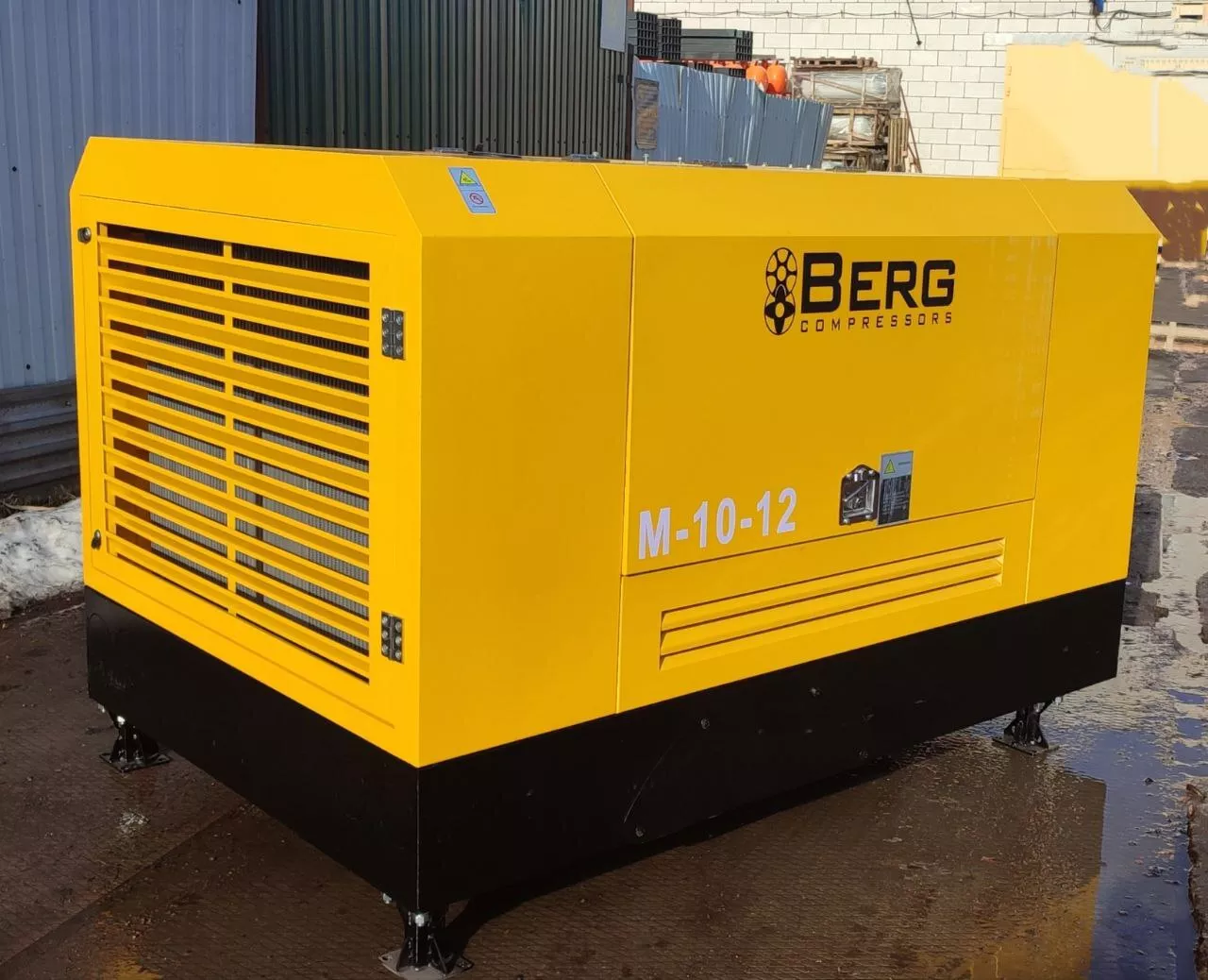 Передвижной дизельный компрессор Berg M-10-12